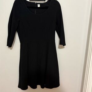 Old Navy Black Long-Sleeve Fit & Flare Dress